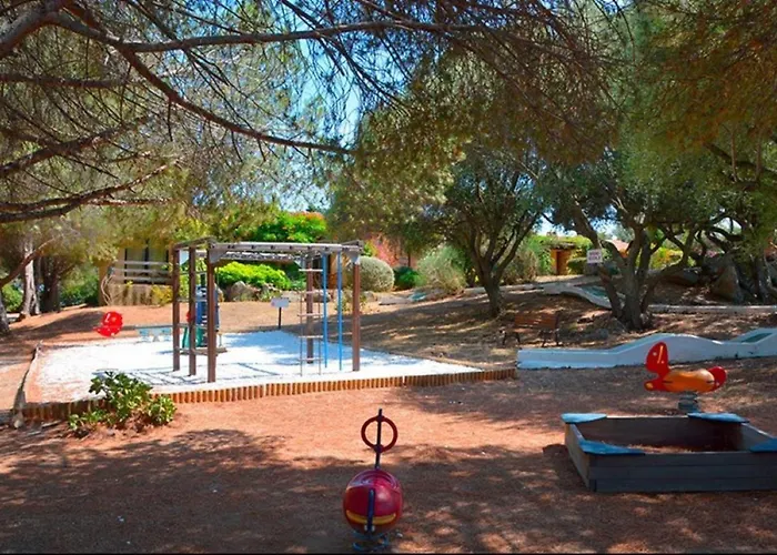 Apartment Agreable F2 Avec Clim & Wifi Dans Piscine A Pied Serra-di-Ferro (Corsica)